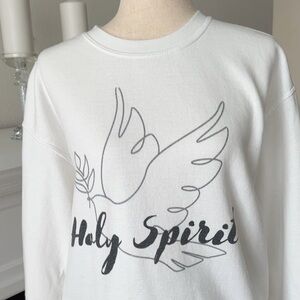 Gildan White Crew Neck Sweater